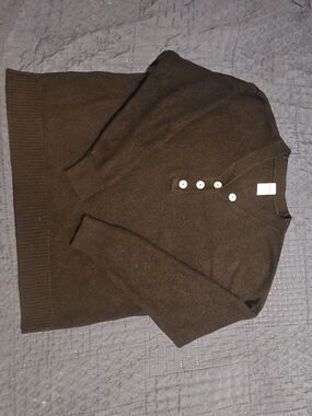 PINK Victoria's Secret Cambridge Knit Beach Sweater